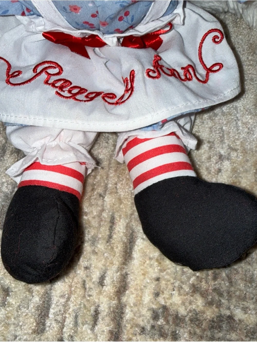 Raggedy Anne doll rag doll Vinatge 8”